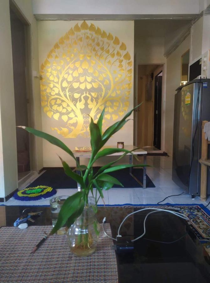 Artem'S Guesthouse Jomtien Beach Exterior foto