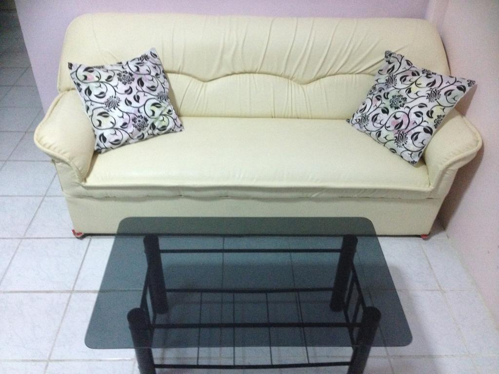 Artem'S Guesthouse Jomtien Beach Zimmer foto