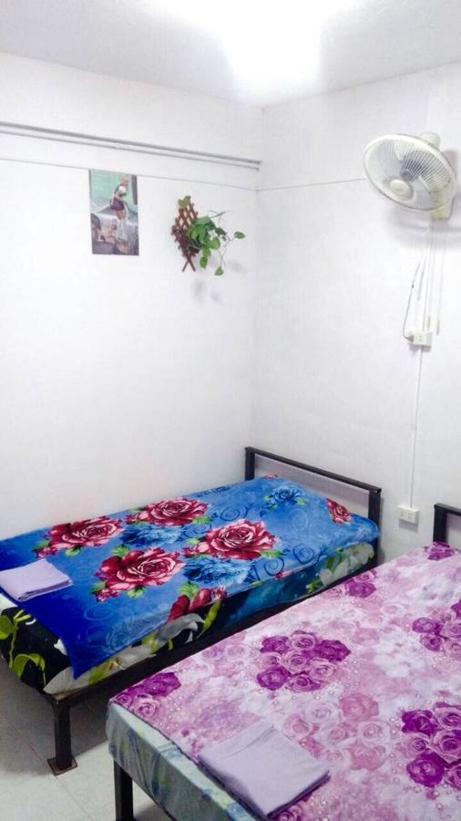 Artem'S Guesthouse Jomtien Beach Exterior foto